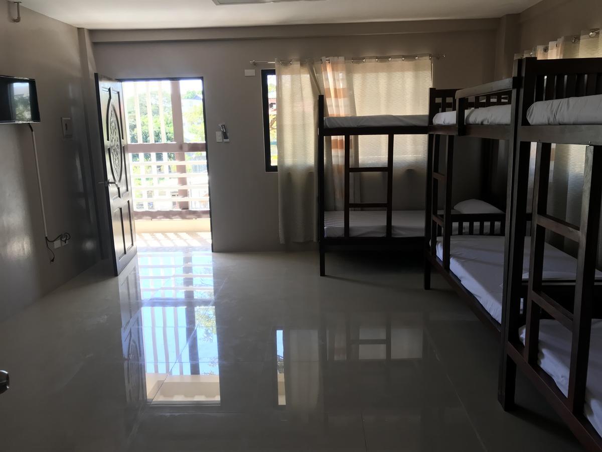فندق Reddoorz El Senor Jesus Apartelle Vigan Ilocos المظهر الخارجي الصورة
