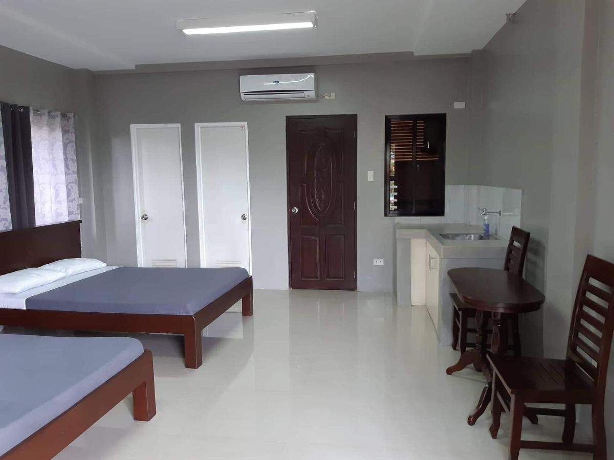 فندق Reddoorz El Senor Jesus Apartelle Vigan Ilocos المظهر الخارجي الصورة