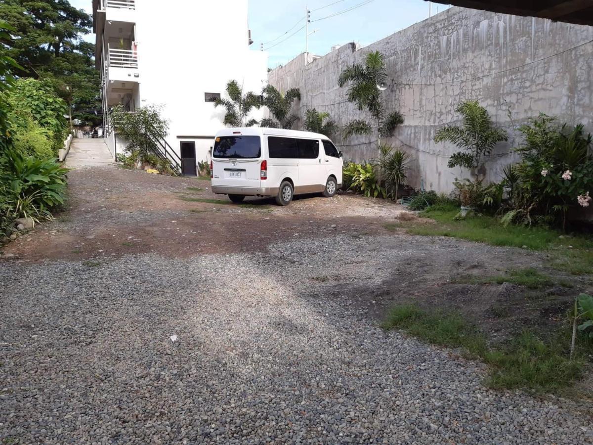 فندق Reddoorz El Senor Jesus Apartelle Vigan Ilocos المظهر الخارجي الصورة